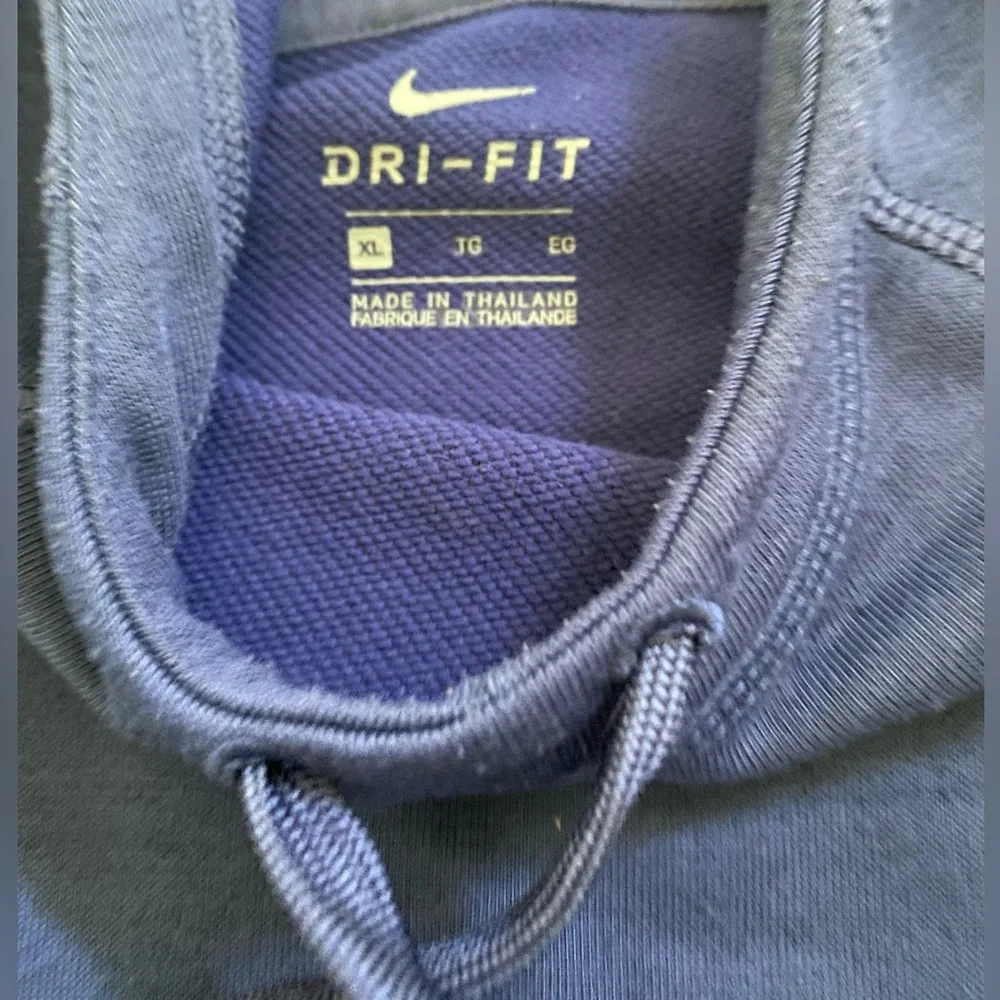 Nike Dri Fit Women’s Size XL Blue‎ Scuba Neck Hoodie